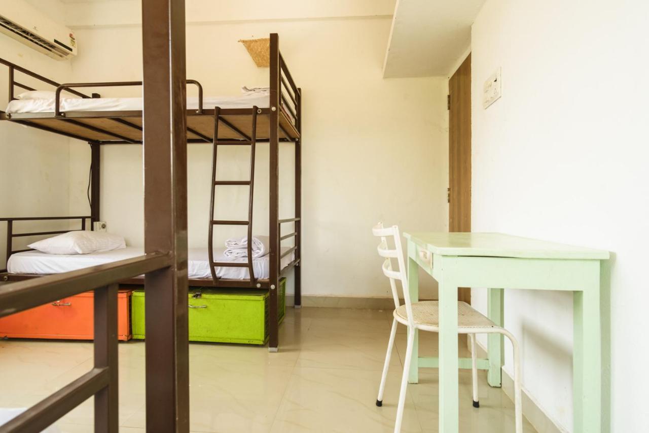Tranquilo Arambol Hostel Bagian luar foto
