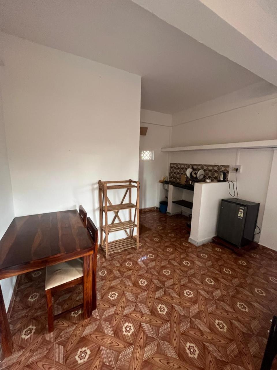 Tranquilo Arambol Hostel Bagian luar foto