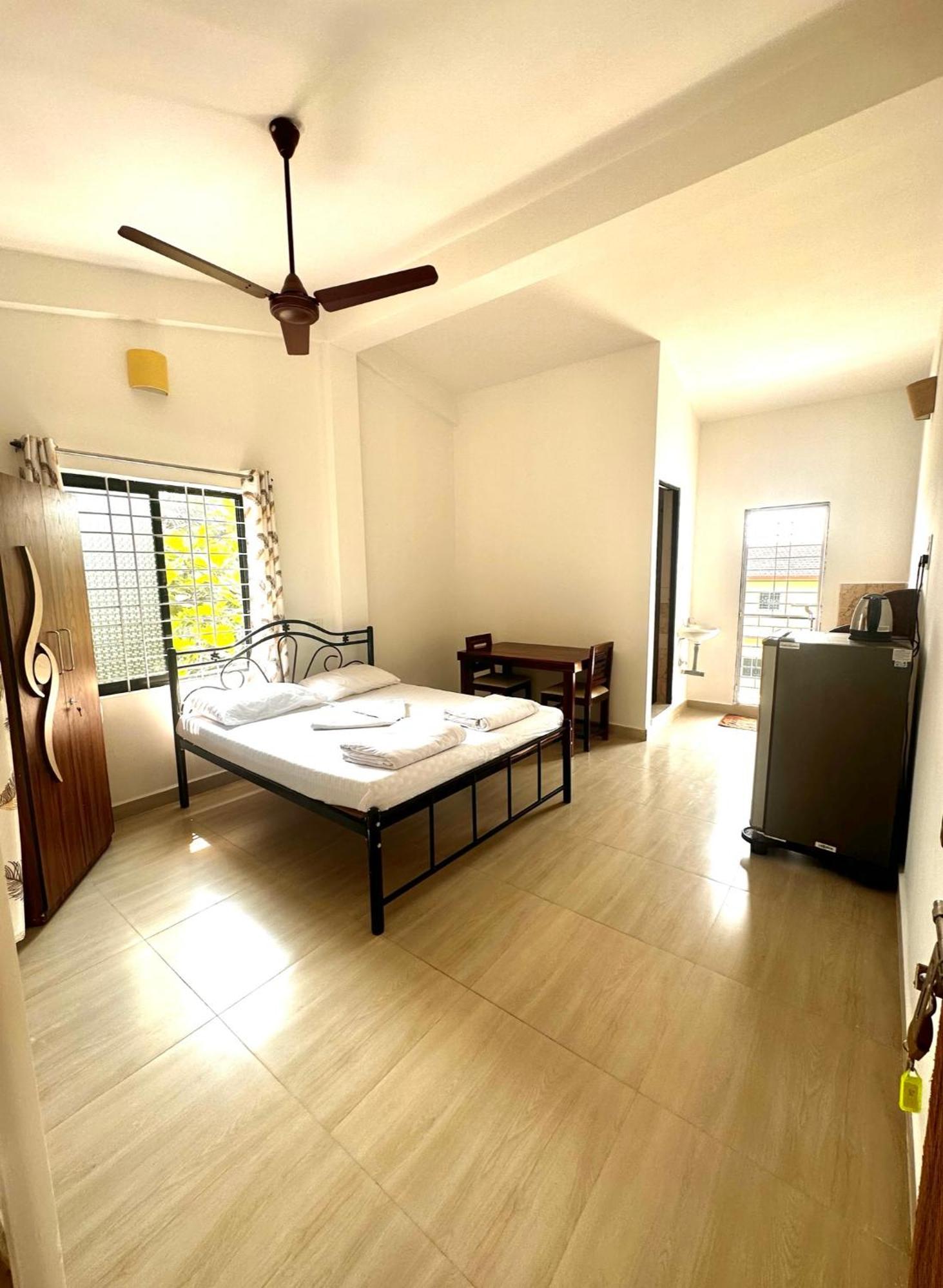 Tranquilo Arambol Hostel Bagian luar foto