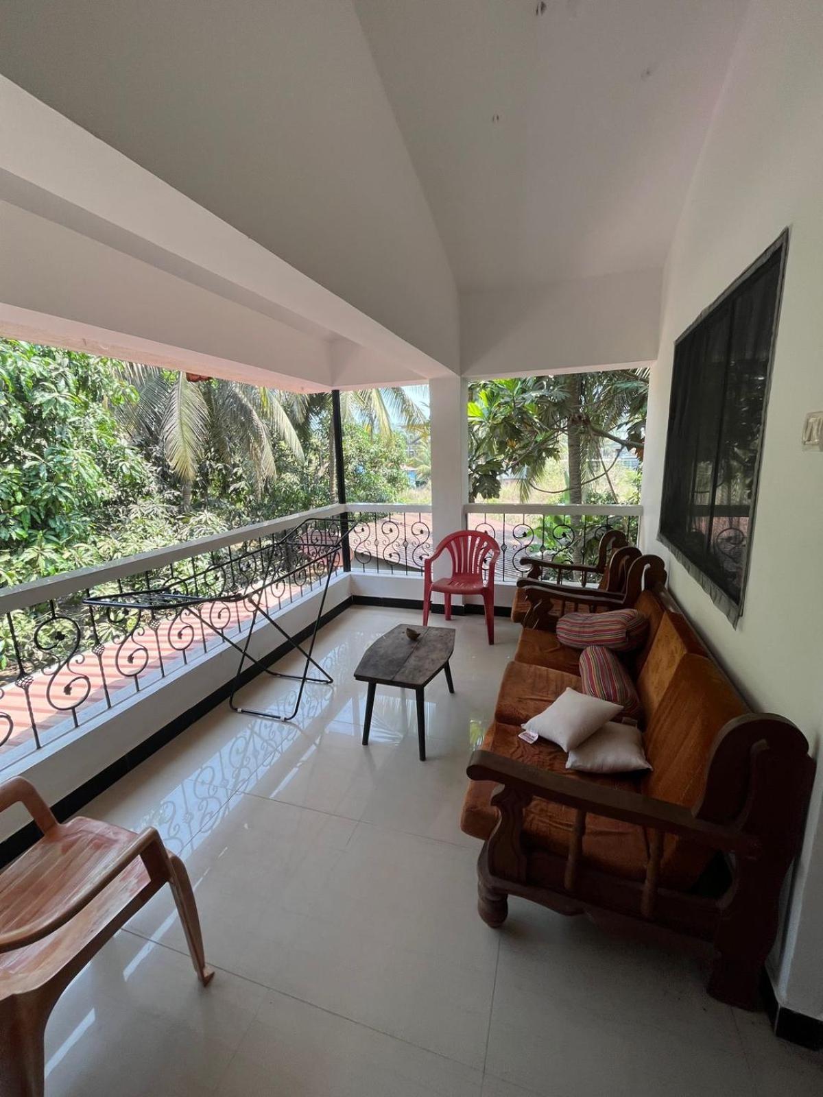Tranquilo Arambol Hostel Bagian luar foto