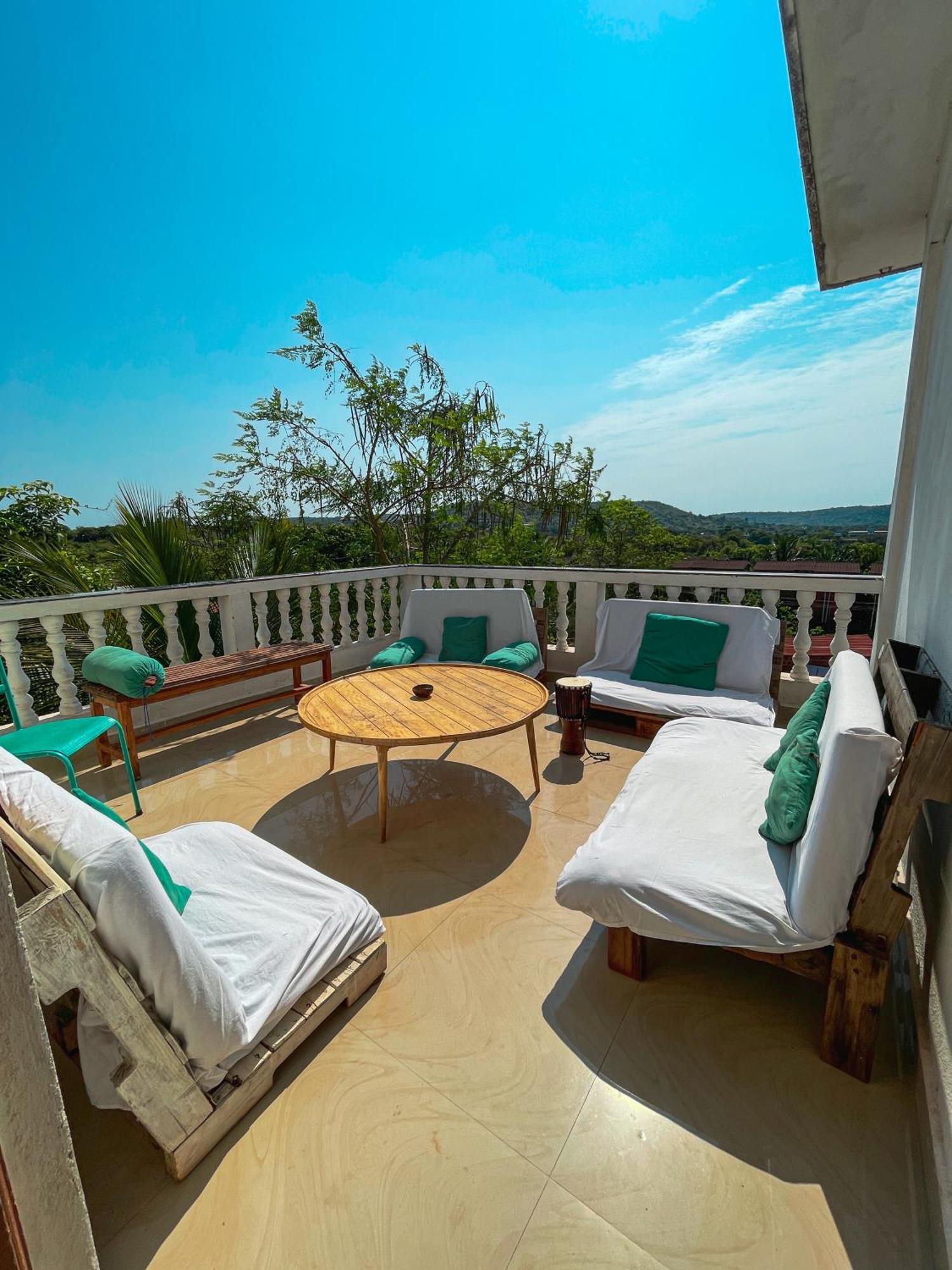 Tranquilo Arambol Hostel Bagian luar foto